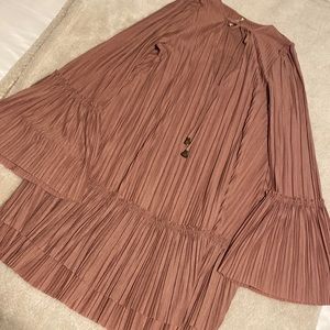 Mauve Free People - bell sleeve mini dress - slinky